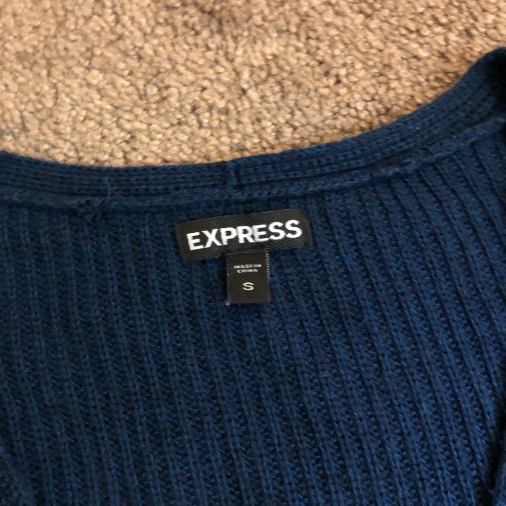 Express sweater - Picture 2 of 5